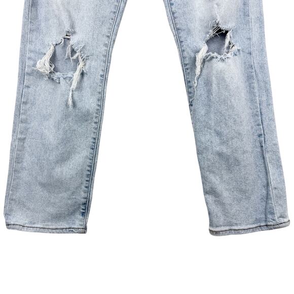 Levi's Women's Wedgie Straight Fit Distressed Knee Jeans Light Wash Size 30 - Picture 8 of 15